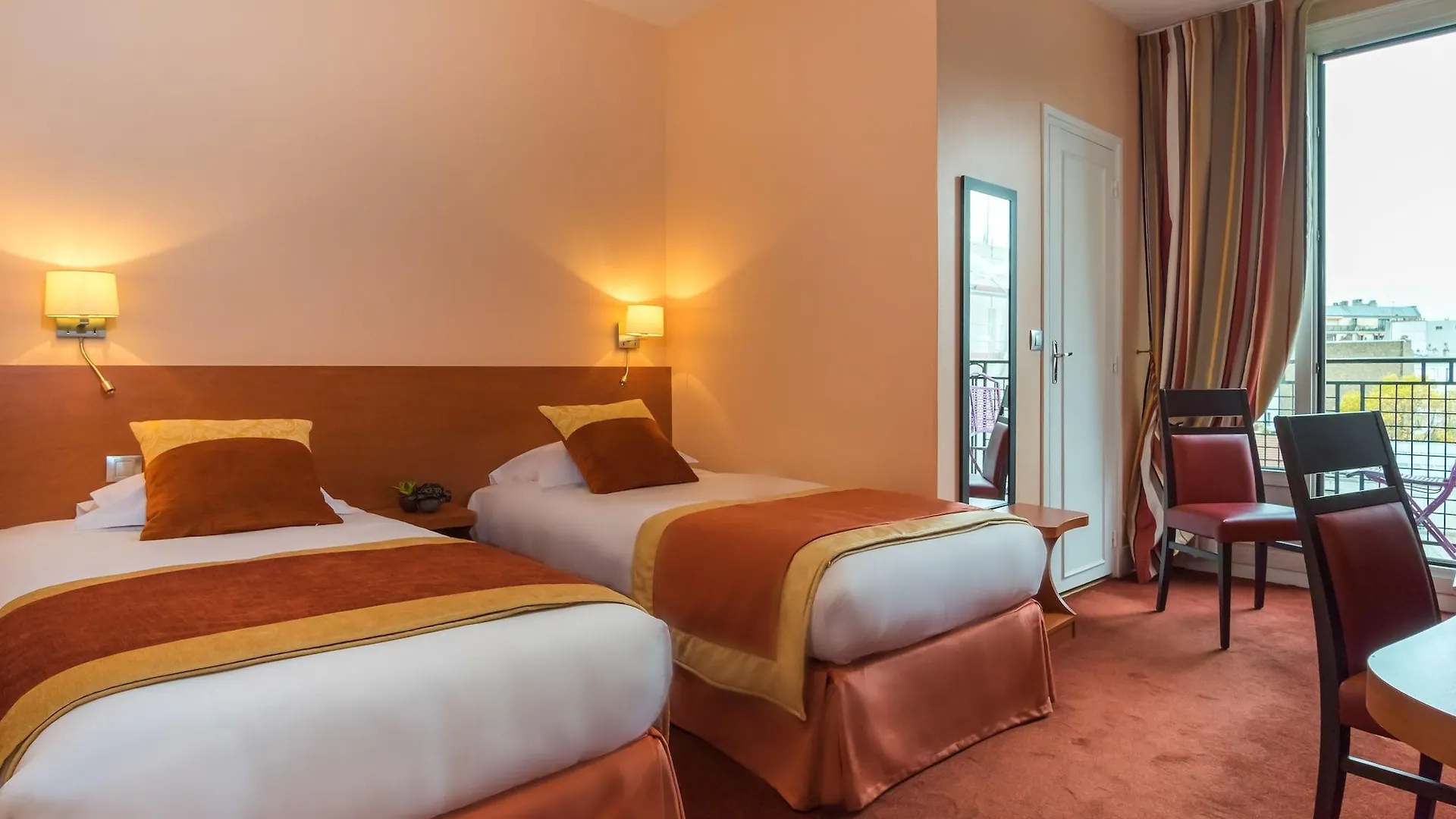 Hotel Virgina