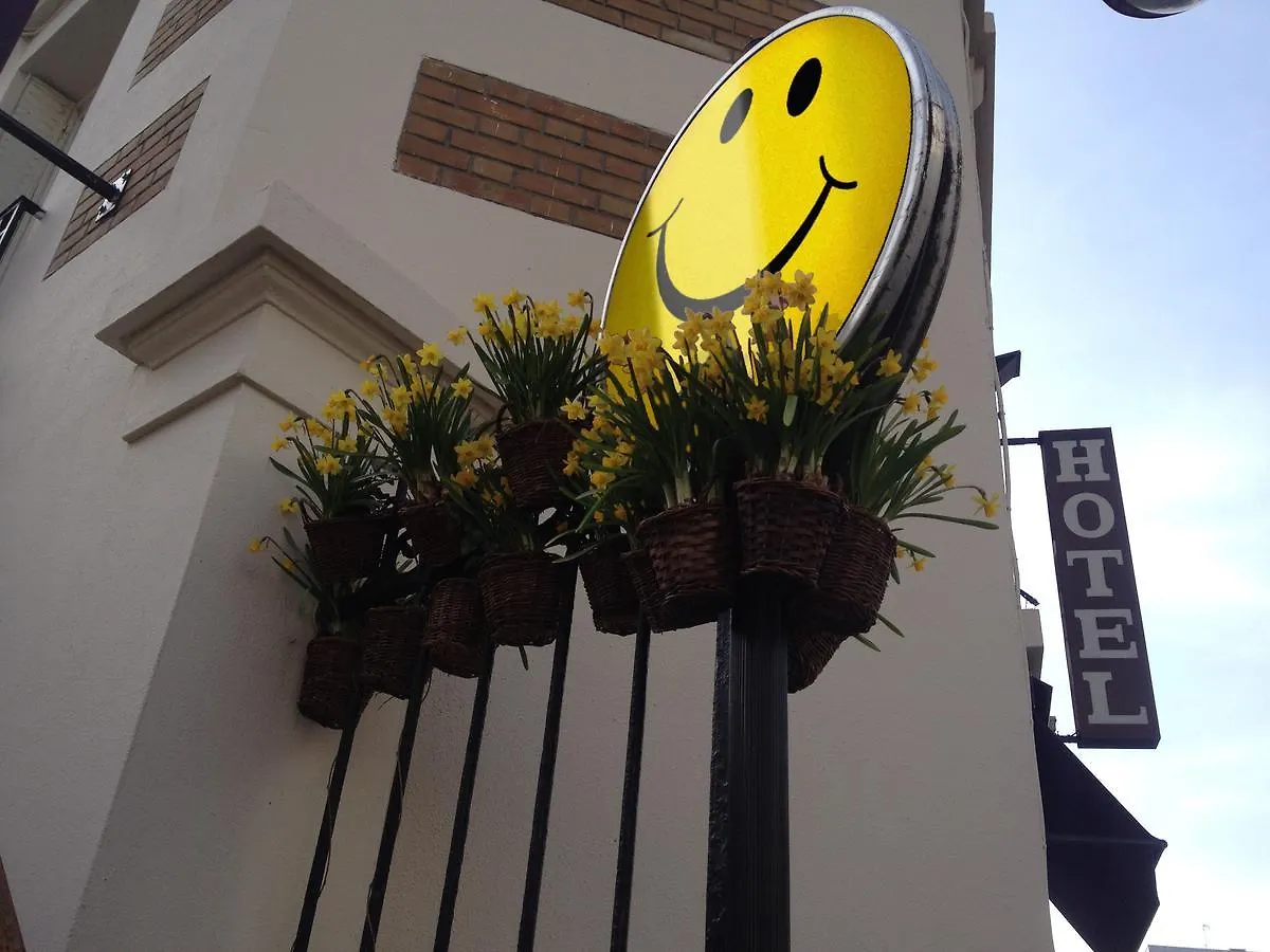 Hotel Virgina 3*